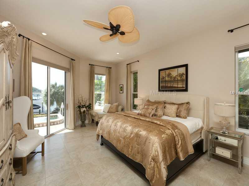 BAY ISLAND SHORES UNIT 1 - Residential