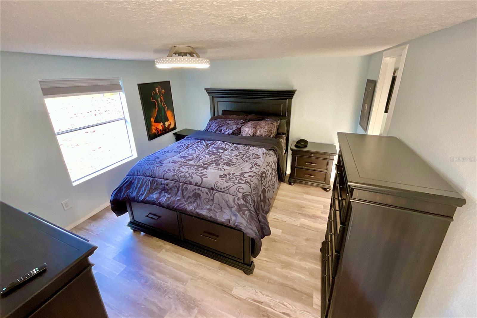 MELROSE LANDING - Residential