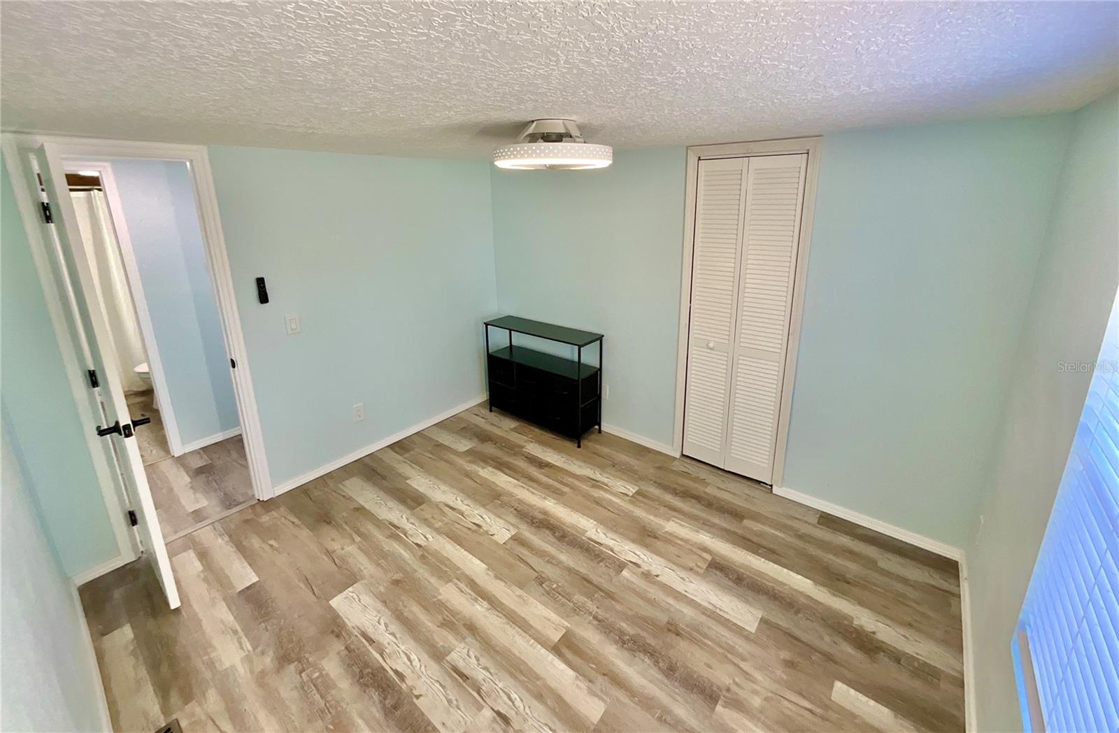 MELROSE LANDING - Residential