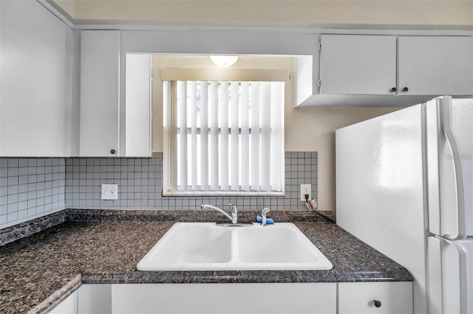 WHITEGATES SUB - Residential Income