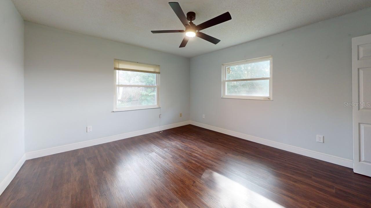 DELTONA LAKES UNIT 02 - Residential Lease