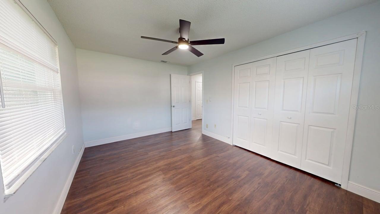 DELTONA LAKES UNIT 02 - Residential Lease