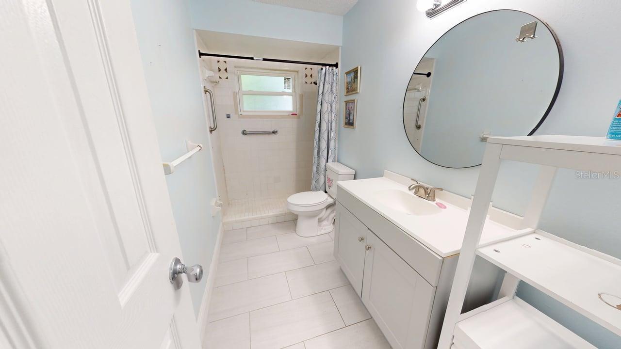 DELTONA LAKES UNIT 02 - Residential Lease
