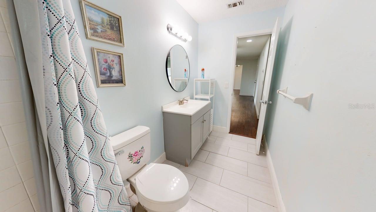 DELTONA LAKES UNIT 02 - Residential Lease