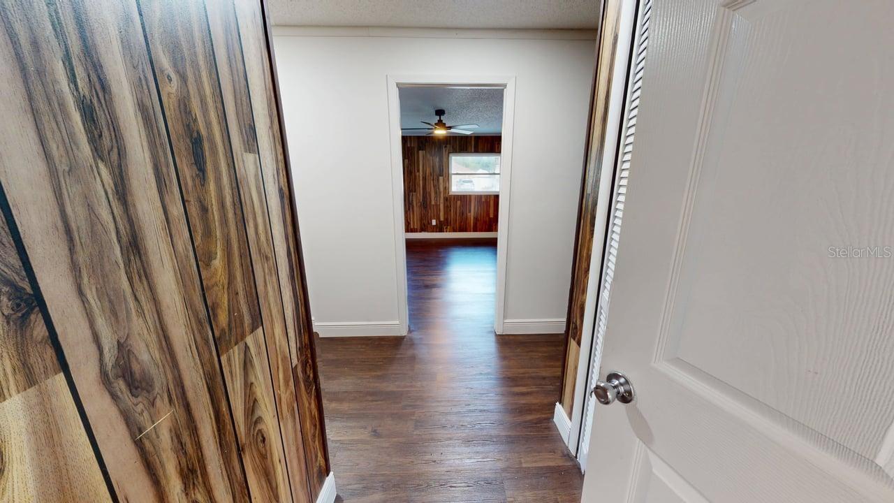 DELTONA LAKES UNIT 02 - Residential Lease