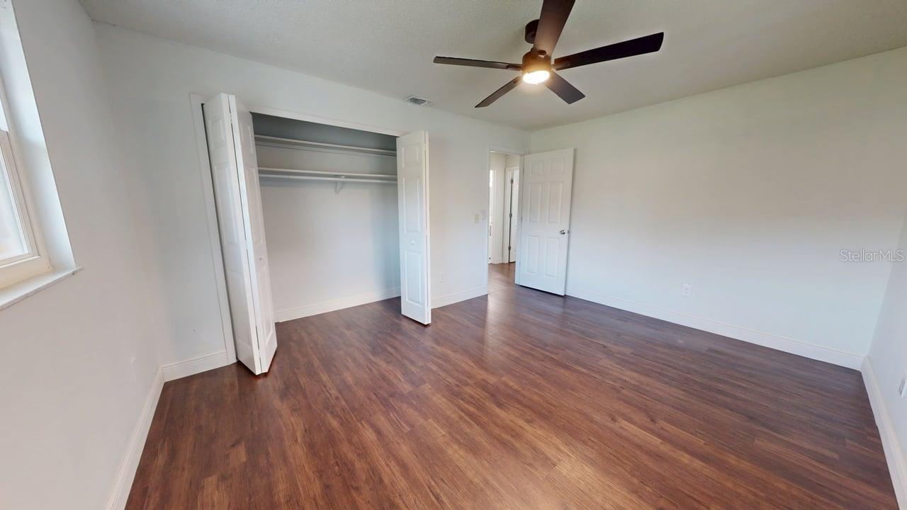 DELTONA LAKES UNIT 02 - Residential Lease