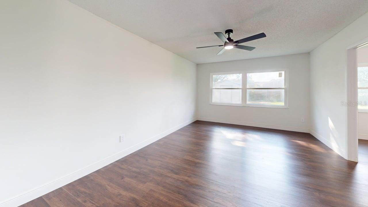 DELTONA LAKES UNIT 02 - Residential Lease