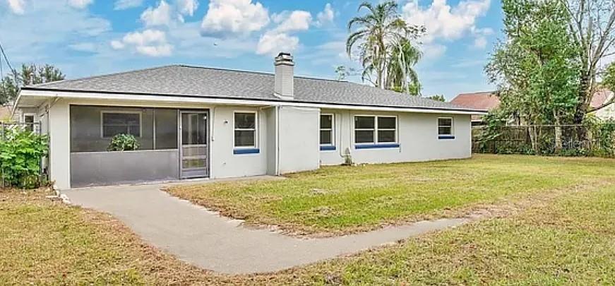 DELTONA LAKES UNIT 02 - Residential Lease