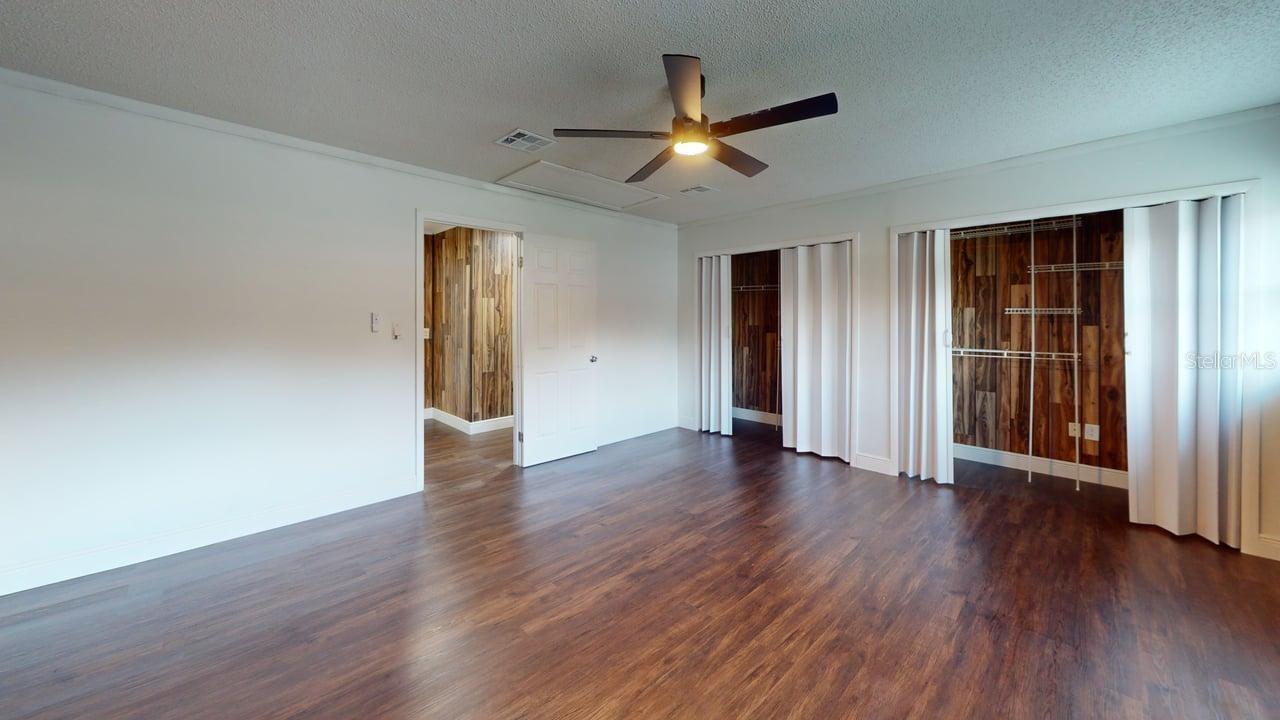 DELTONA LAKES UNIT 02 - Residential Lease