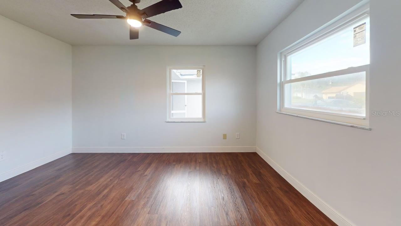 DELTONA LAKES UNIT 02 - Residential Lease