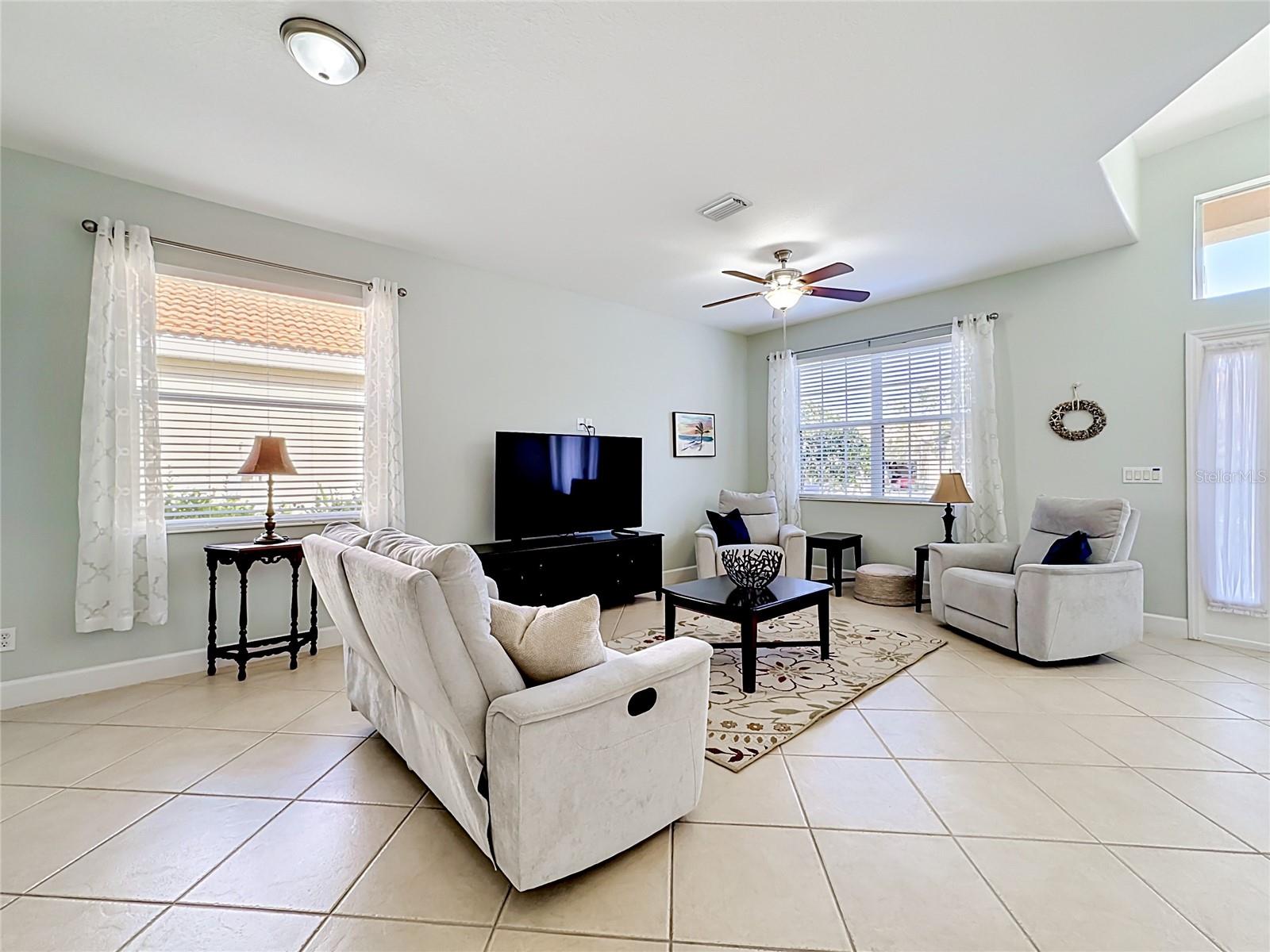 STONEYBROOK AT VENICE - Residential