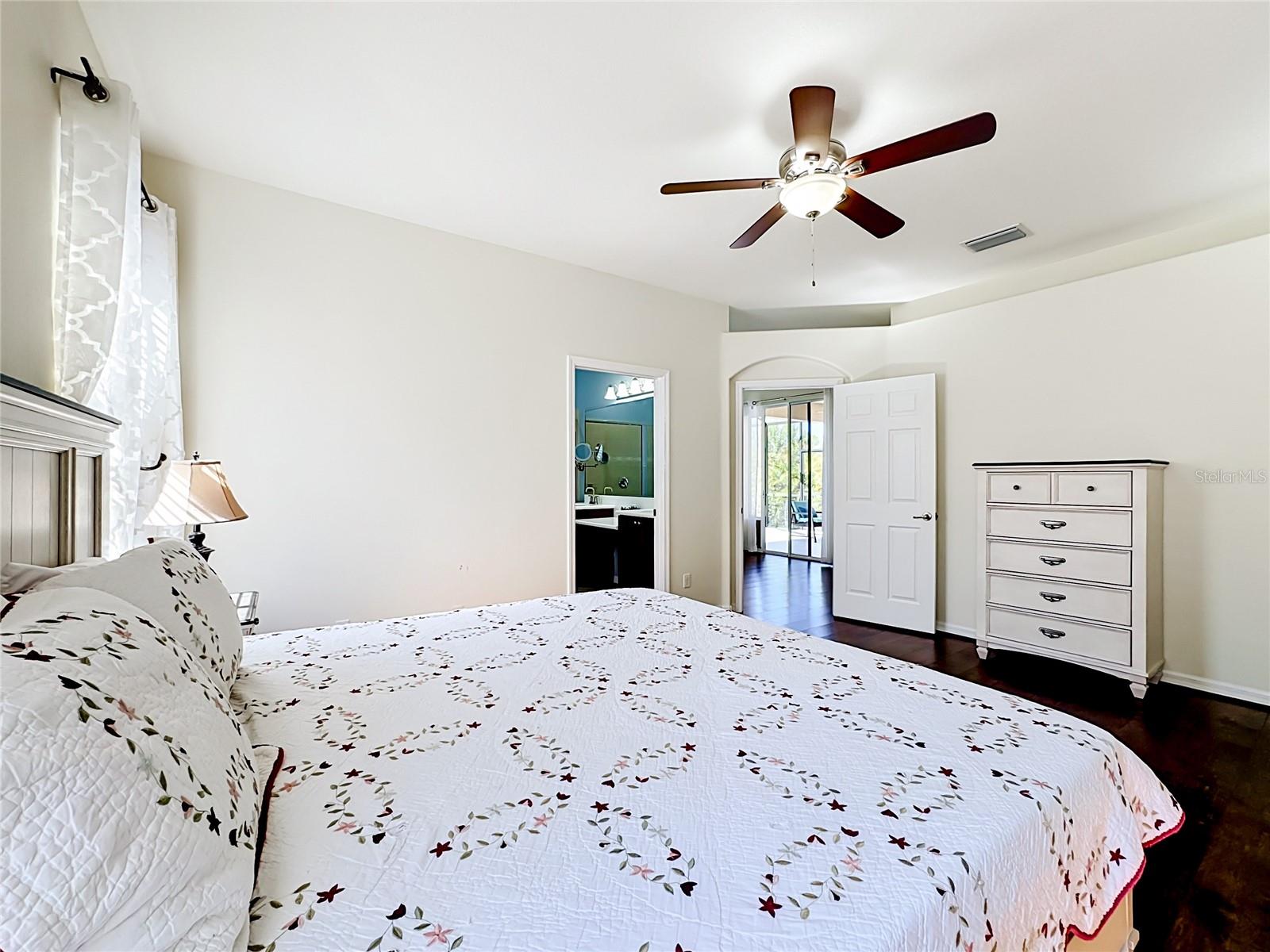 STONEYBROOK AT VENICE - Residential
