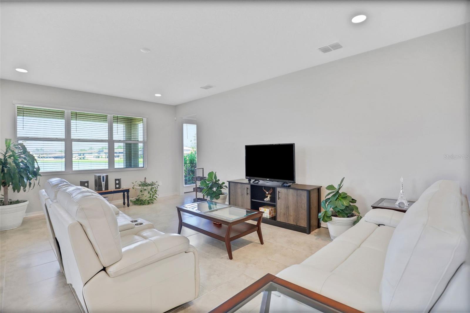 BERRY BAY SUB - Residential