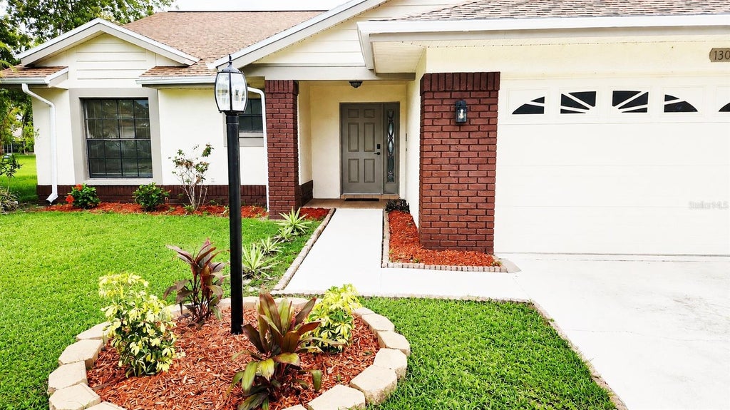 Photo of 13036 Topflite Court, Hudson, FL 34669 (MLS # TB8551510)
