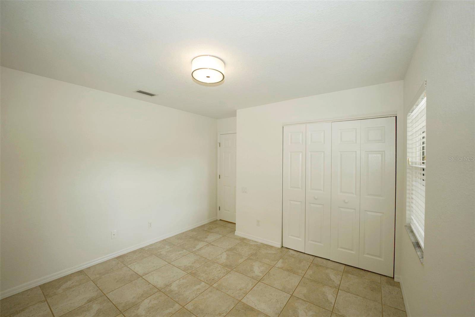 SOUTH VENICE - Residential Lease