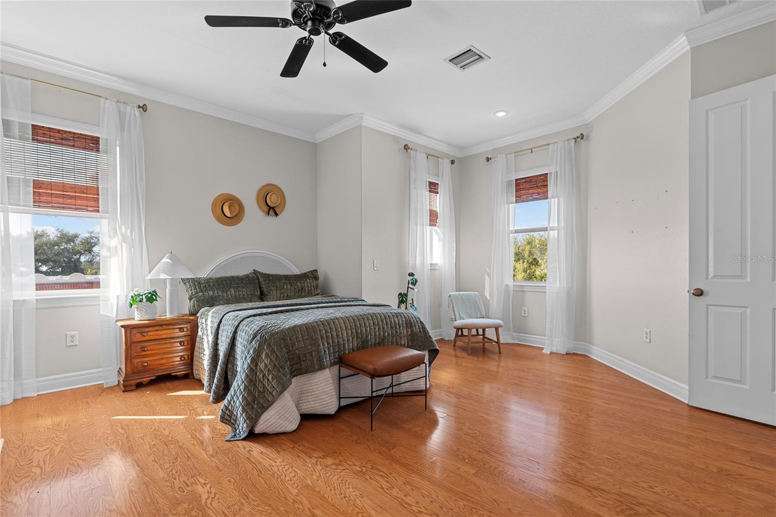 VILLA VENEZIA TWNHMS - Residential