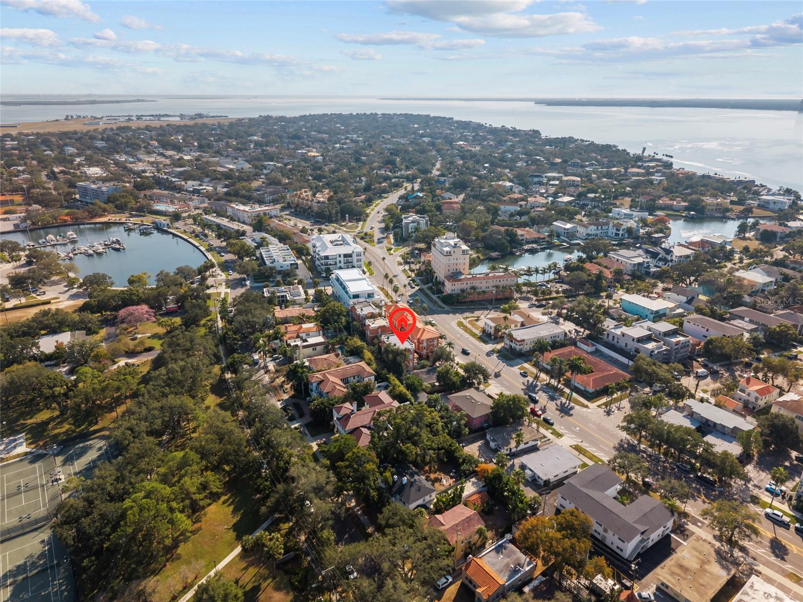 VILLA VENEZIA TWNHMS - Residential