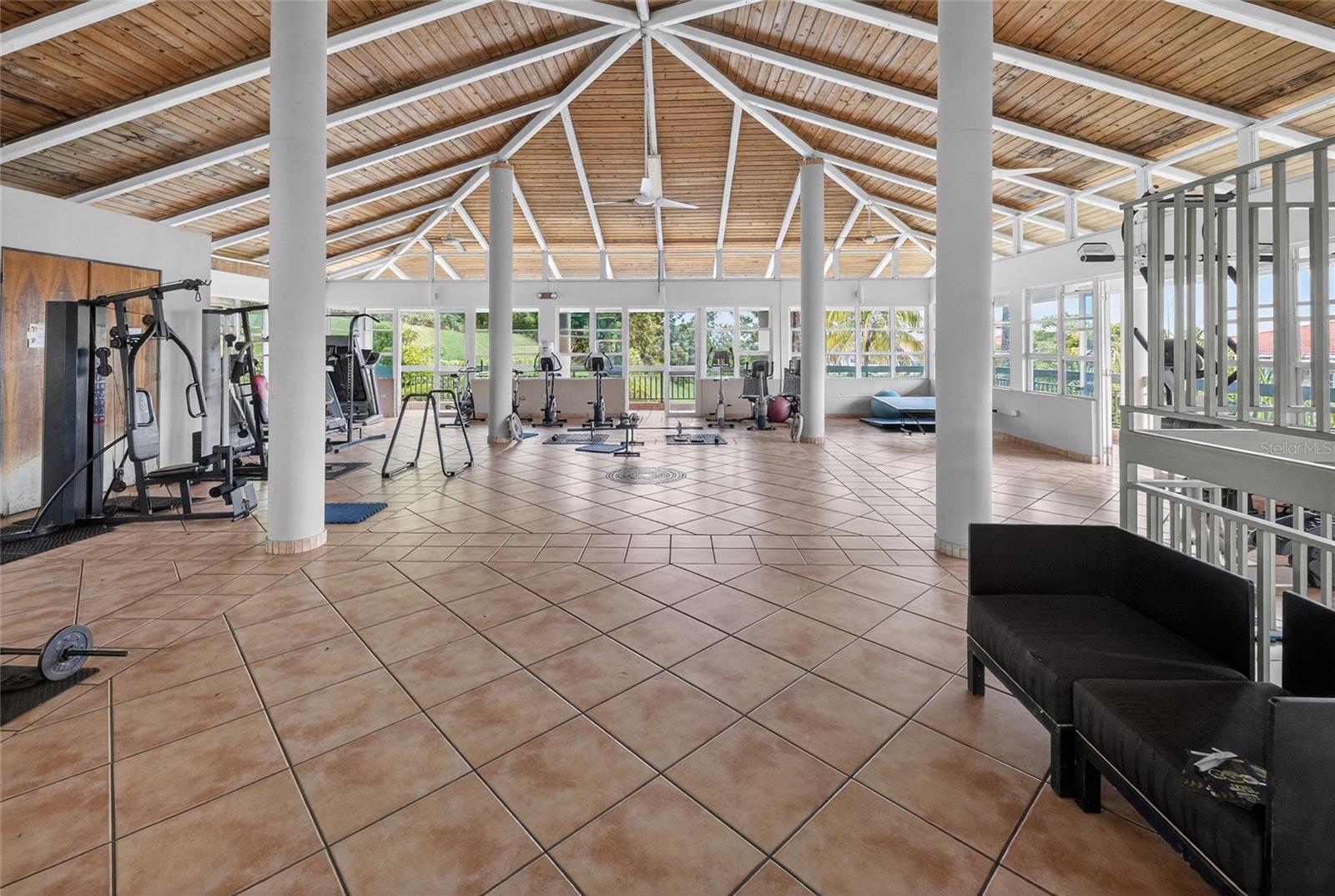 COND. LA VILLA GARDENS - Residential