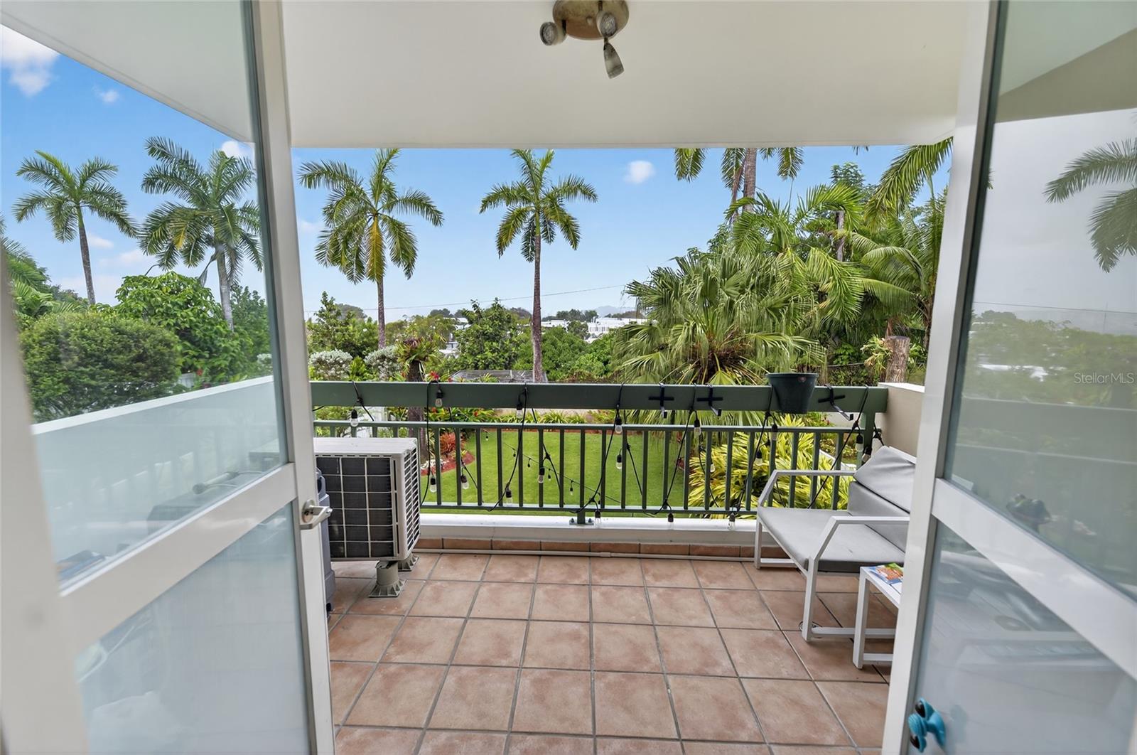 COND. LA VILLA GARDENS - Residential