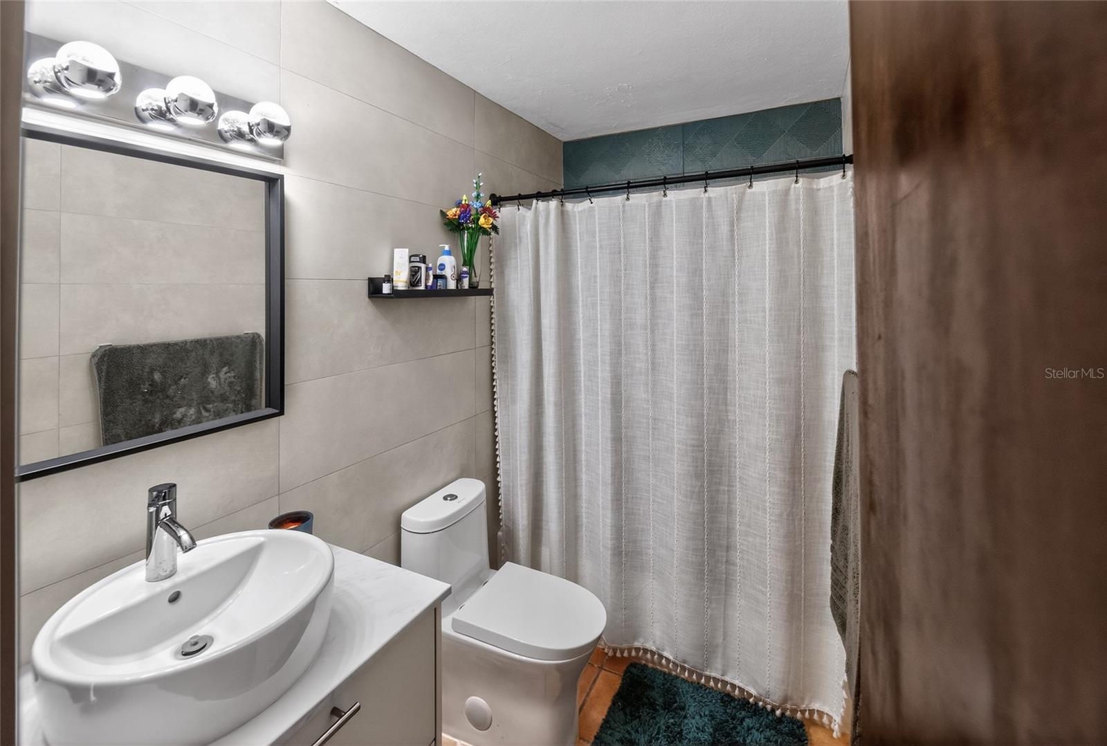 COND. LA VILLA GARDENS - Residential