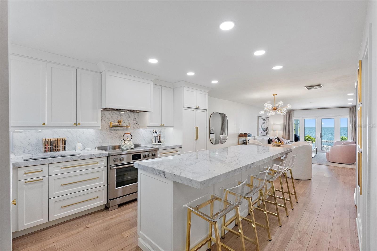 4966 COQUINA KEY DRIVE SE