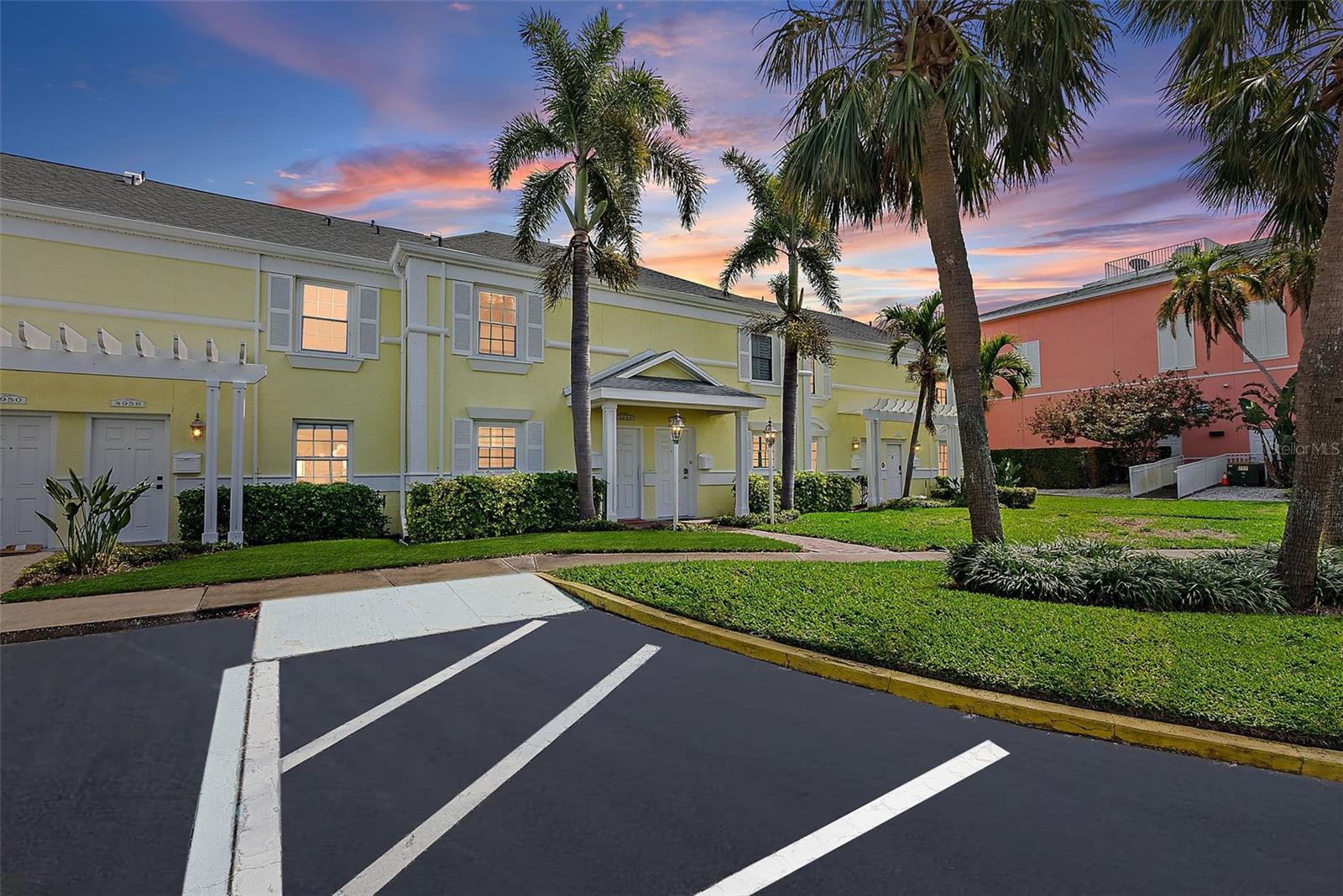 4966 COQUINA KEY DRIVE SE