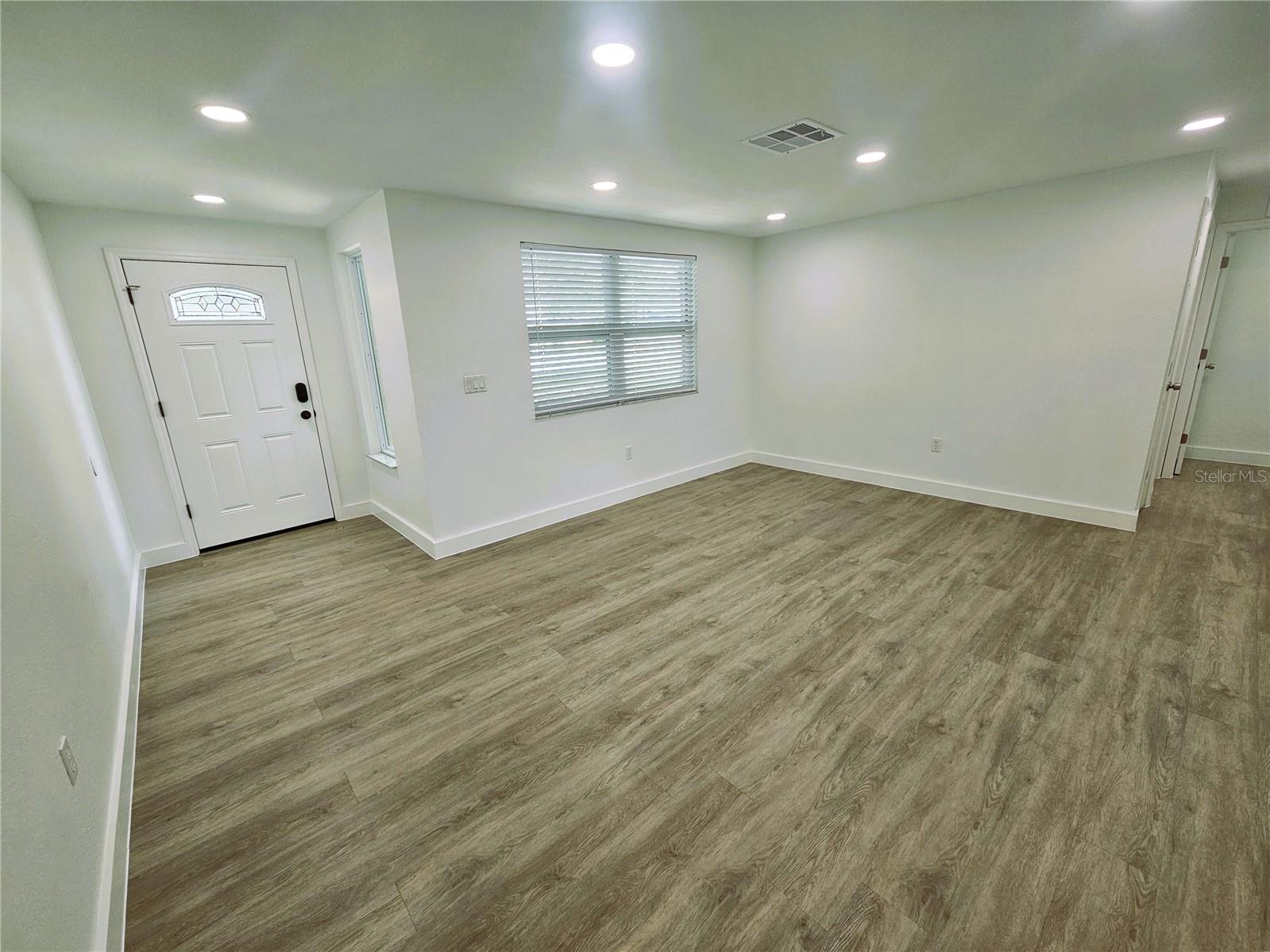 SHADOW RIDGE - Residential Lease