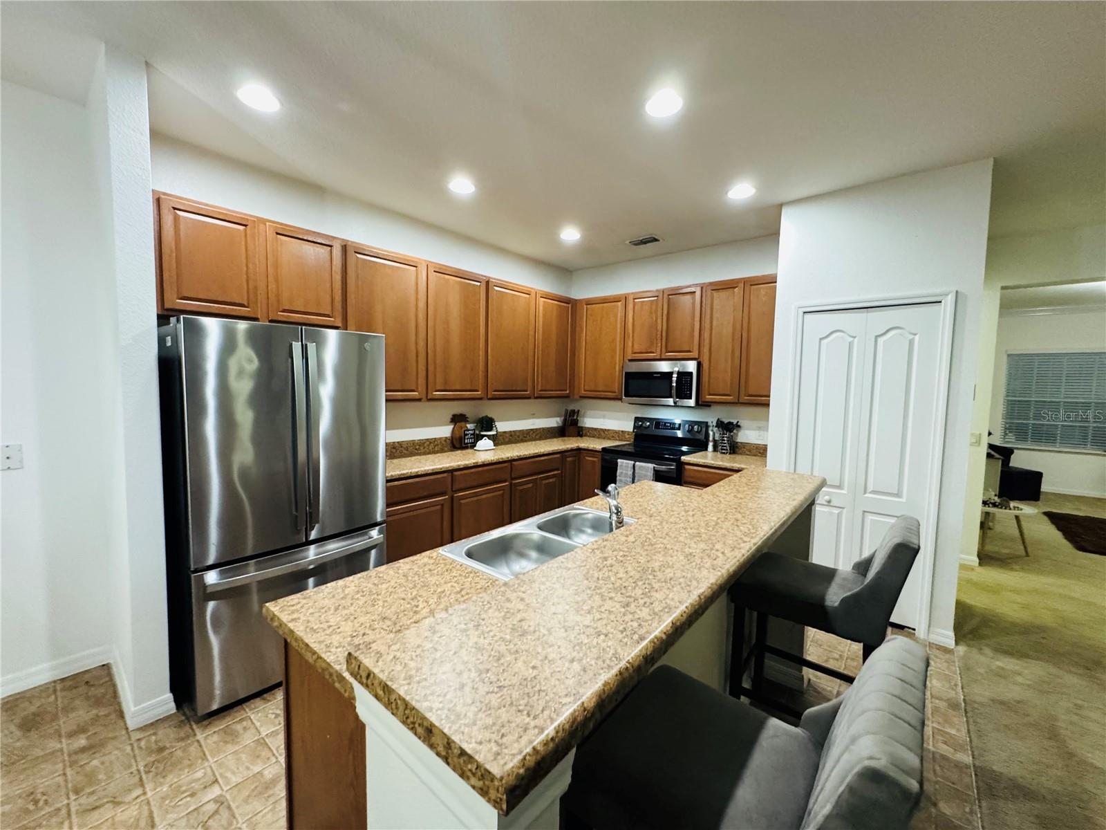 SPRING HILL - Residential