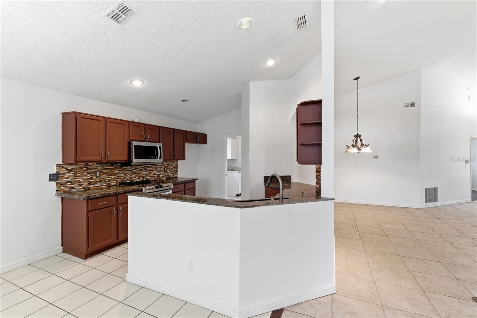 CARRINGTON PARK - Residential