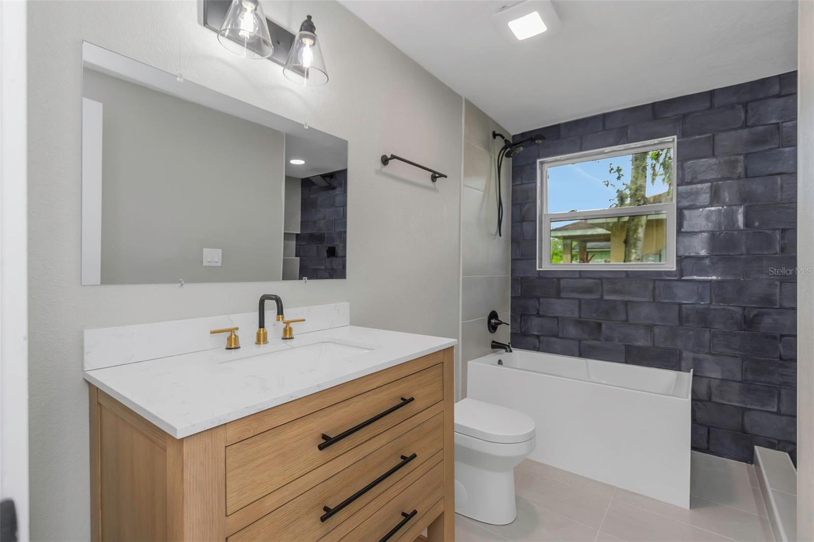 CANDLEWOOD UNIT 1 - Residential