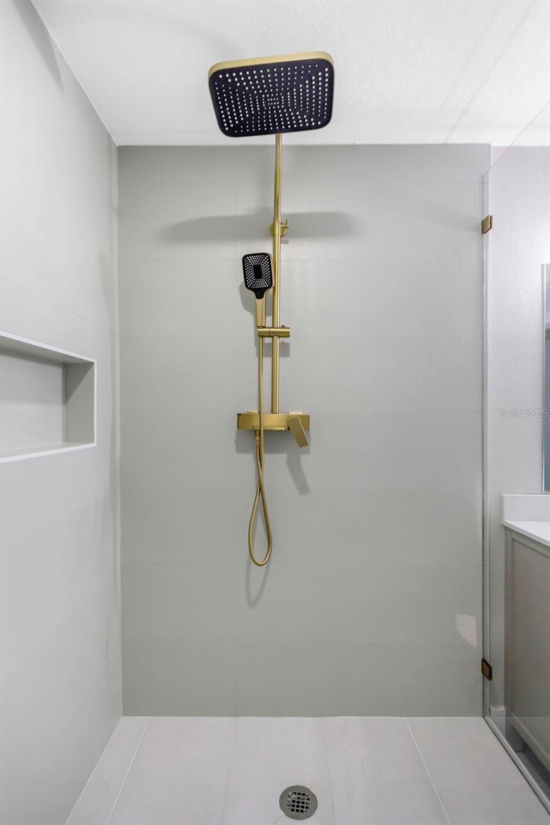 CANDLEWOOD UNIT 1 - Residential