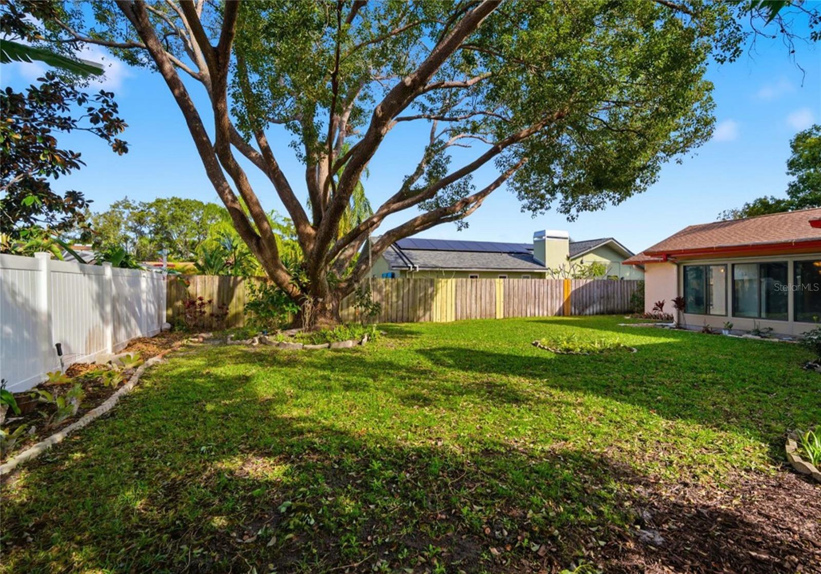 BAY WOODS - UNIT II - Residential