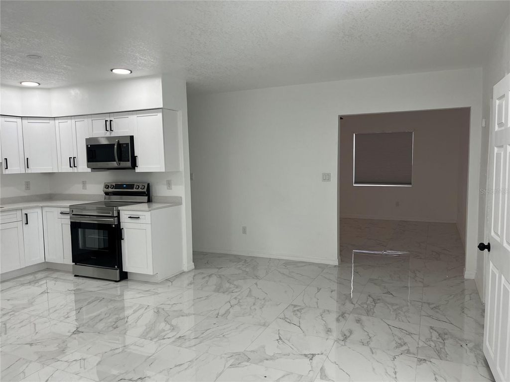 Photo of 2801 45th Street S, Gulfport, FL 33711 (MLS # O6353062)