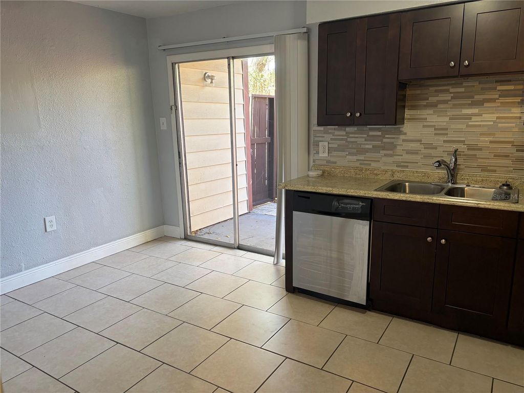 Photo of 3978 Crayrich Circle #GE, Orlando, FL 32839 (MLS # O6379125)