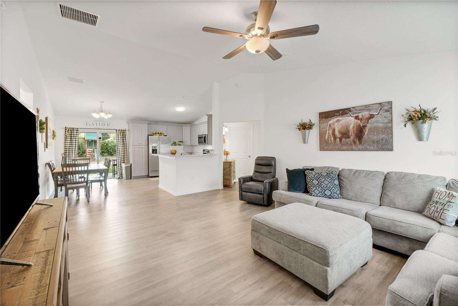 BELLEVIEW HEIGHTS ESTATE - Residential