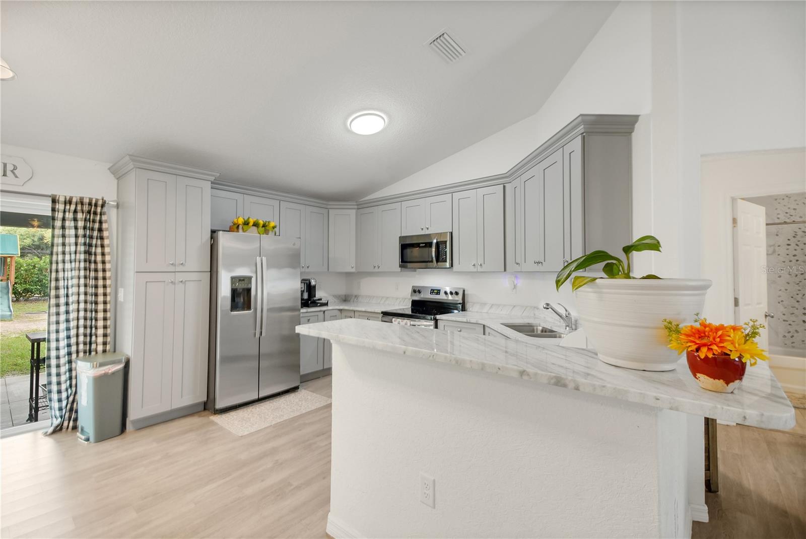 BELLEVIEW HEIGHTS ESTATE - Residential