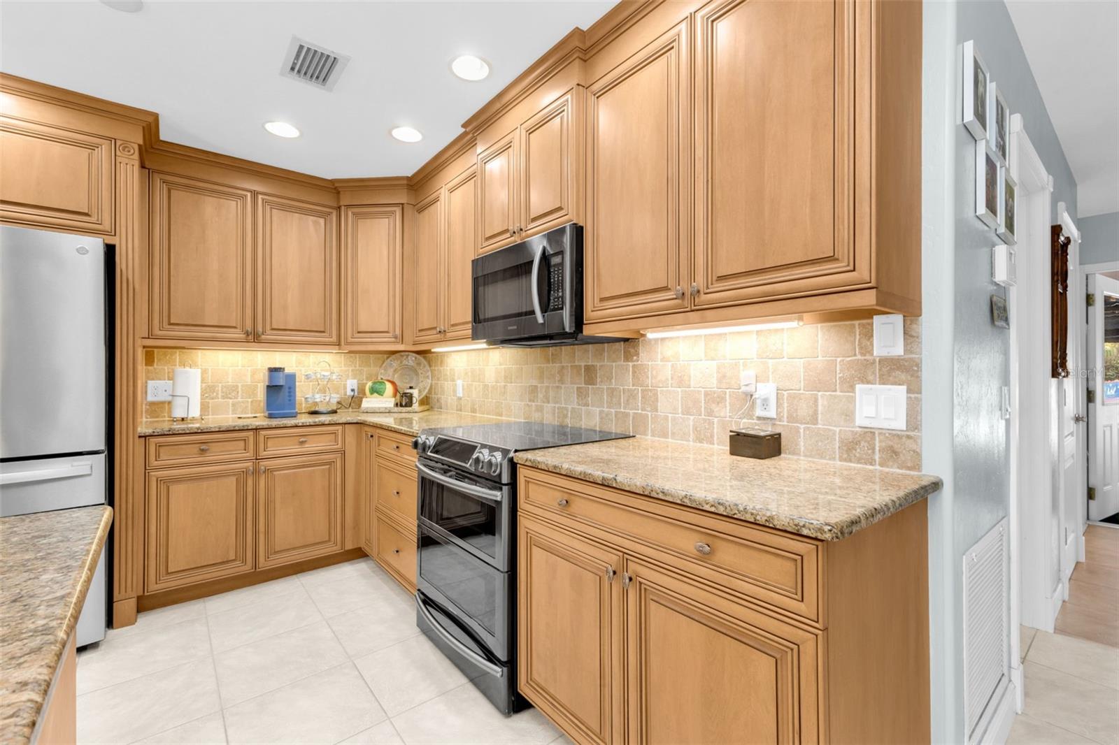 SUNCOAST ESTATES - Residential