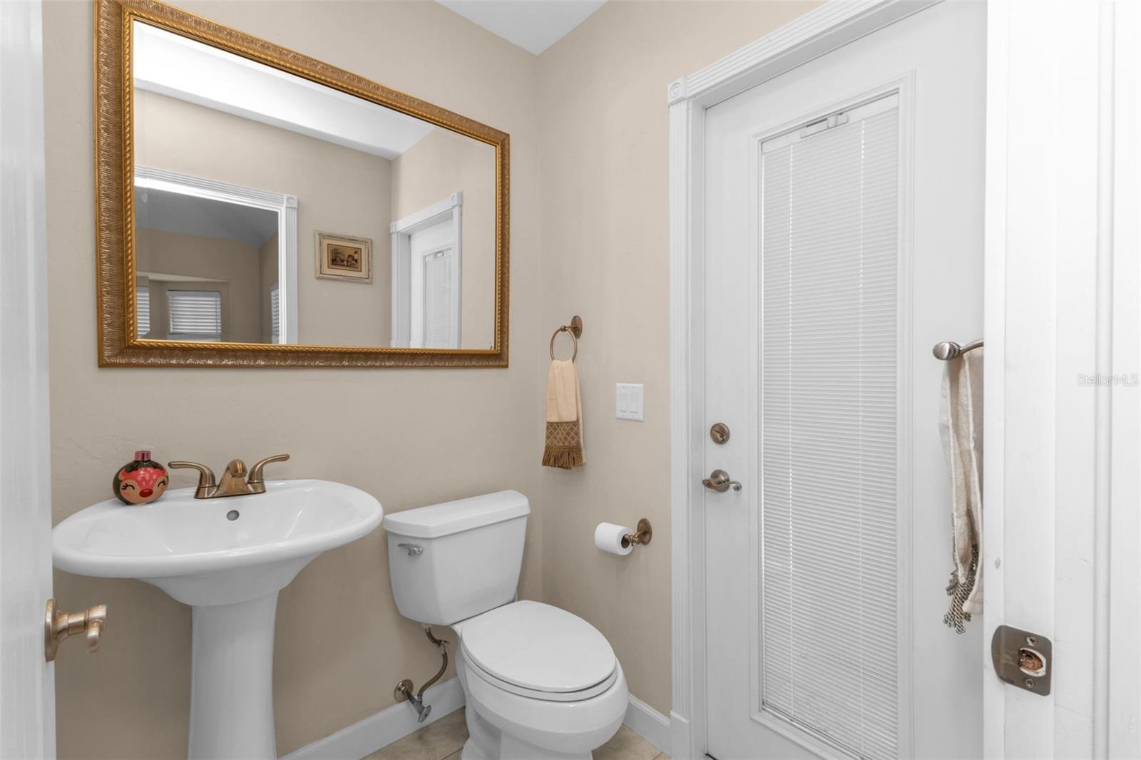 SUNCOAST ESTATES - Residential