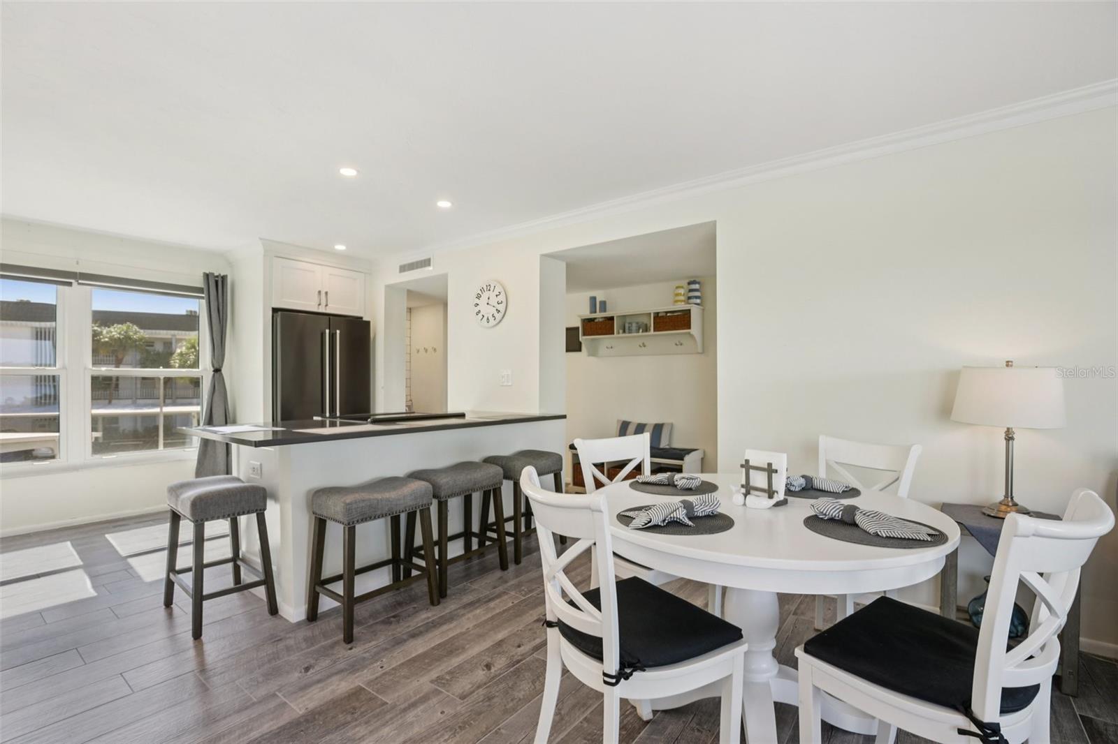 LONGBOAT HARBOUR - Residential