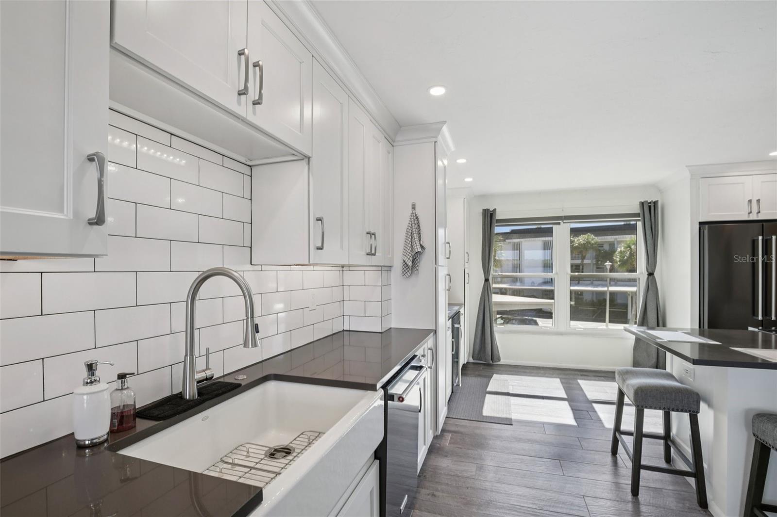 LONGBOAT HARBOUR - Residential