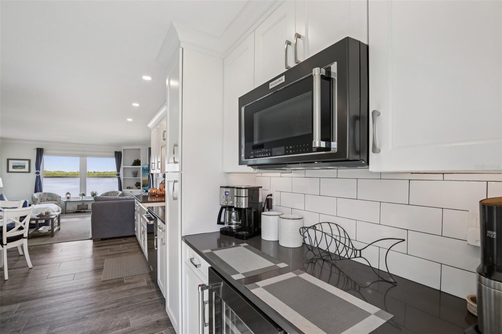 LONGBOAT HARBOUR - Residential