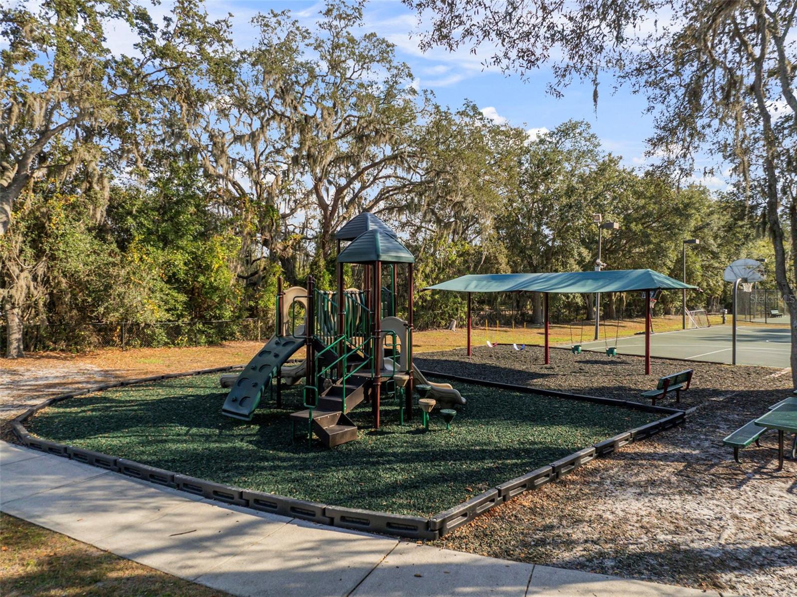 GREY HAWK AT LAKE POLO PH 02 - Residential