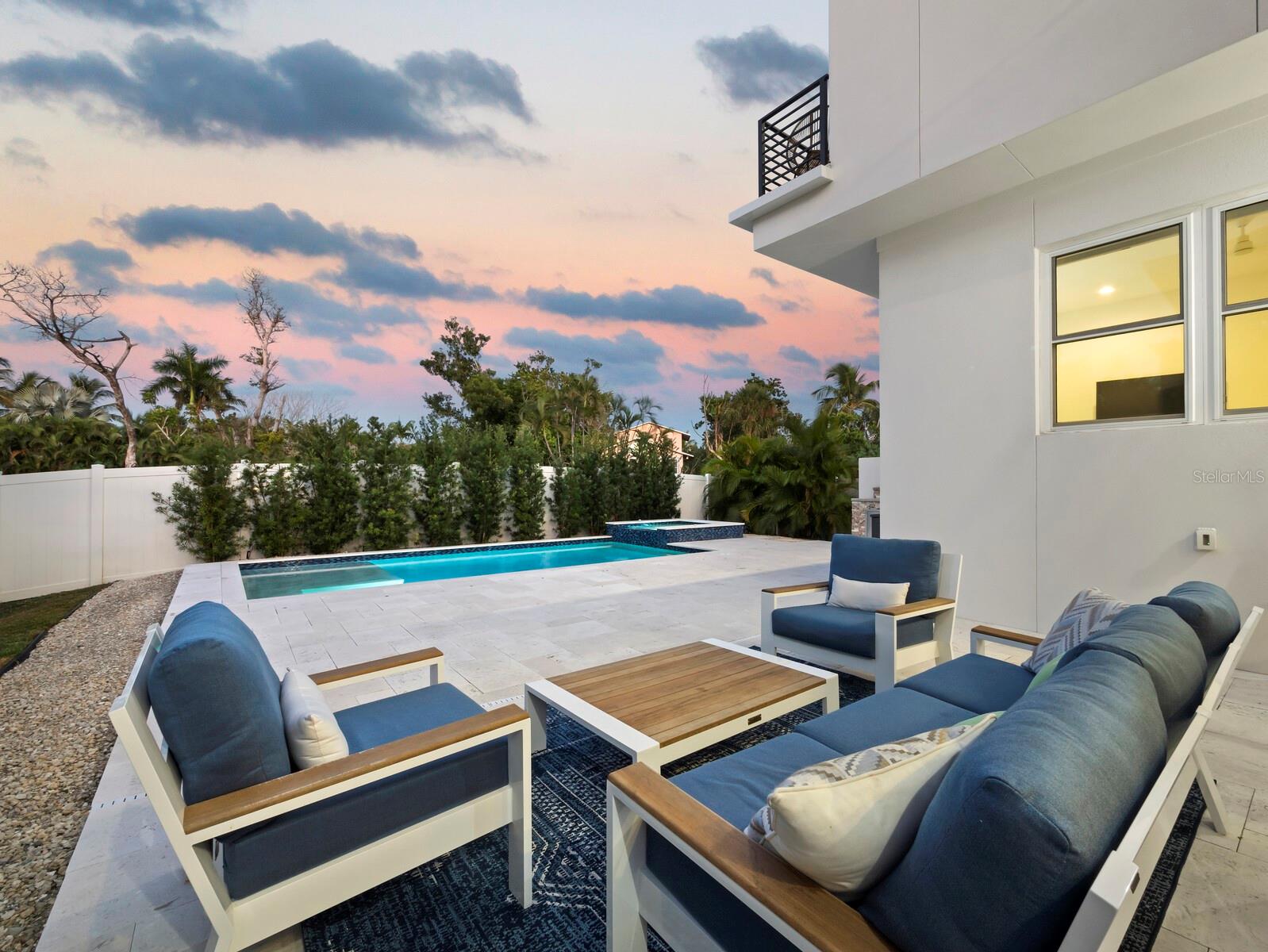 LONGBEACH - Residential