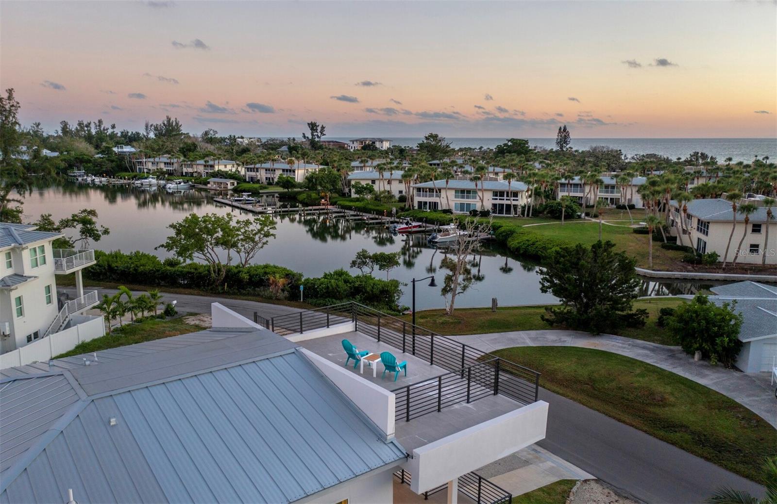 6810 LONGBOAT DRIVE S