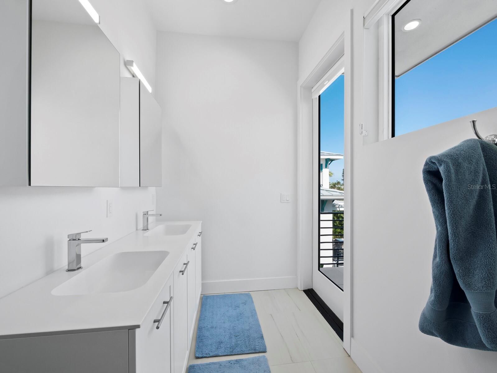 LONGBEACH - Residential