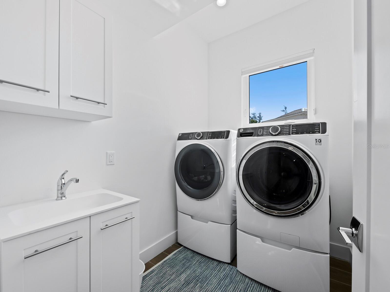 LONGBEACH - Residential