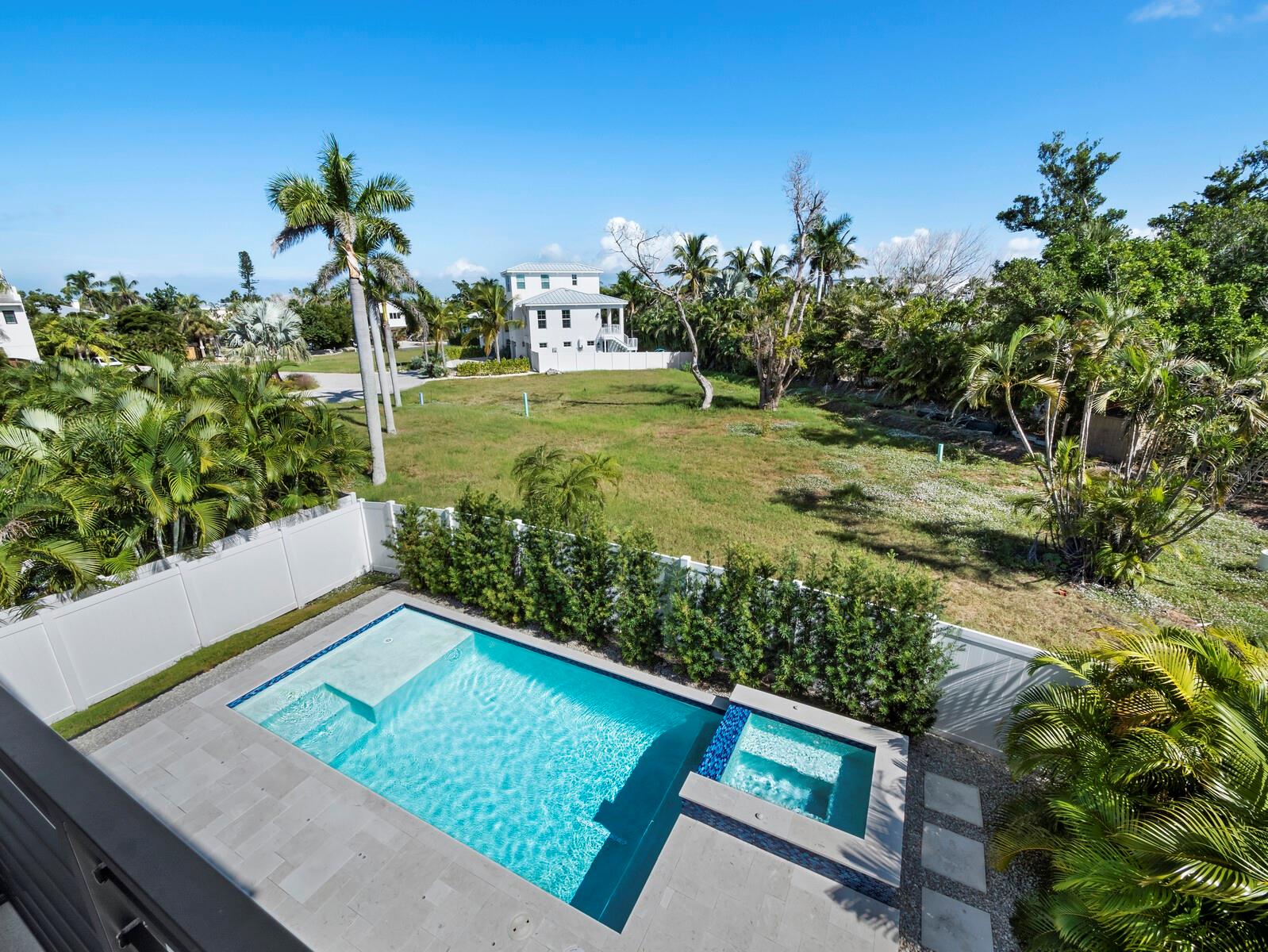 LONGBEACH - Residential