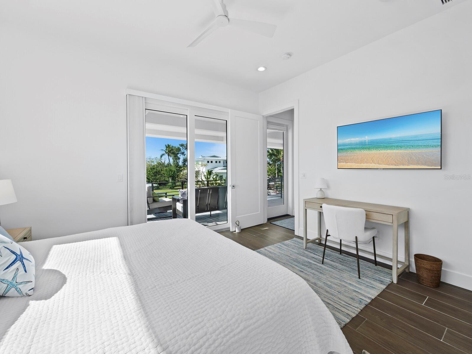 LONGBEACH - Residential