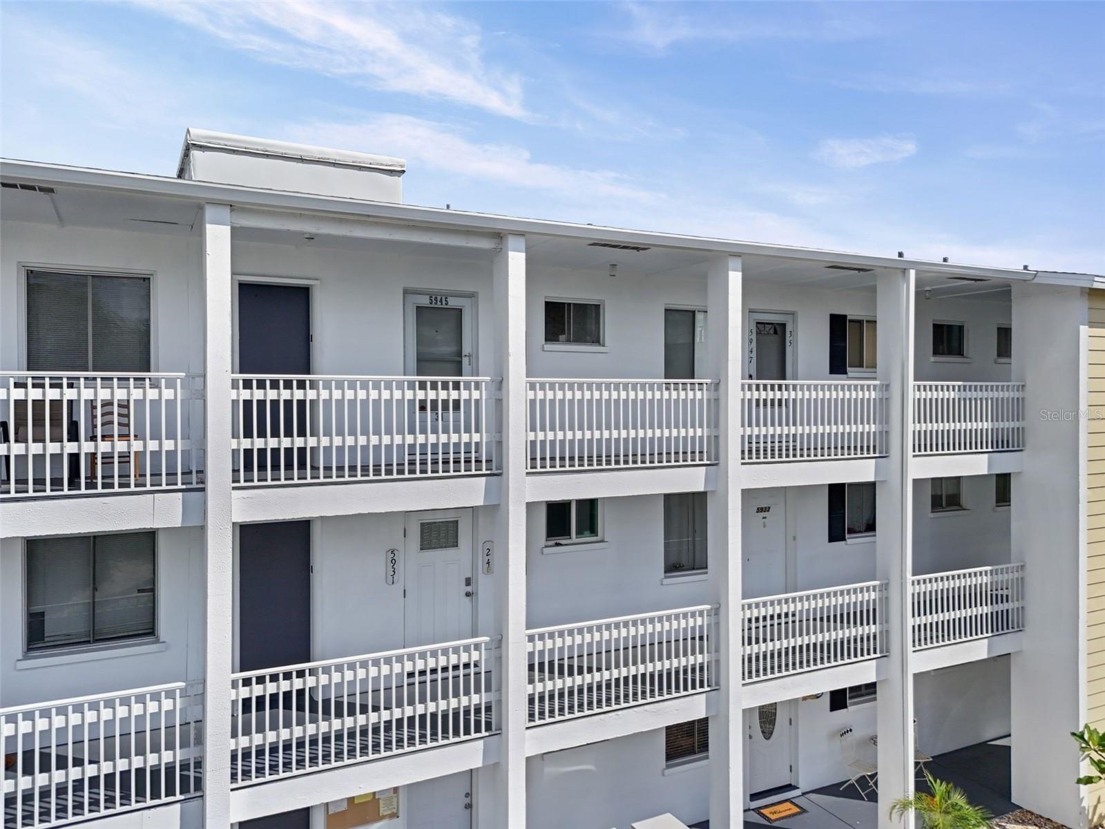 BAYSHORE GARDENS APTS 2 - Residential