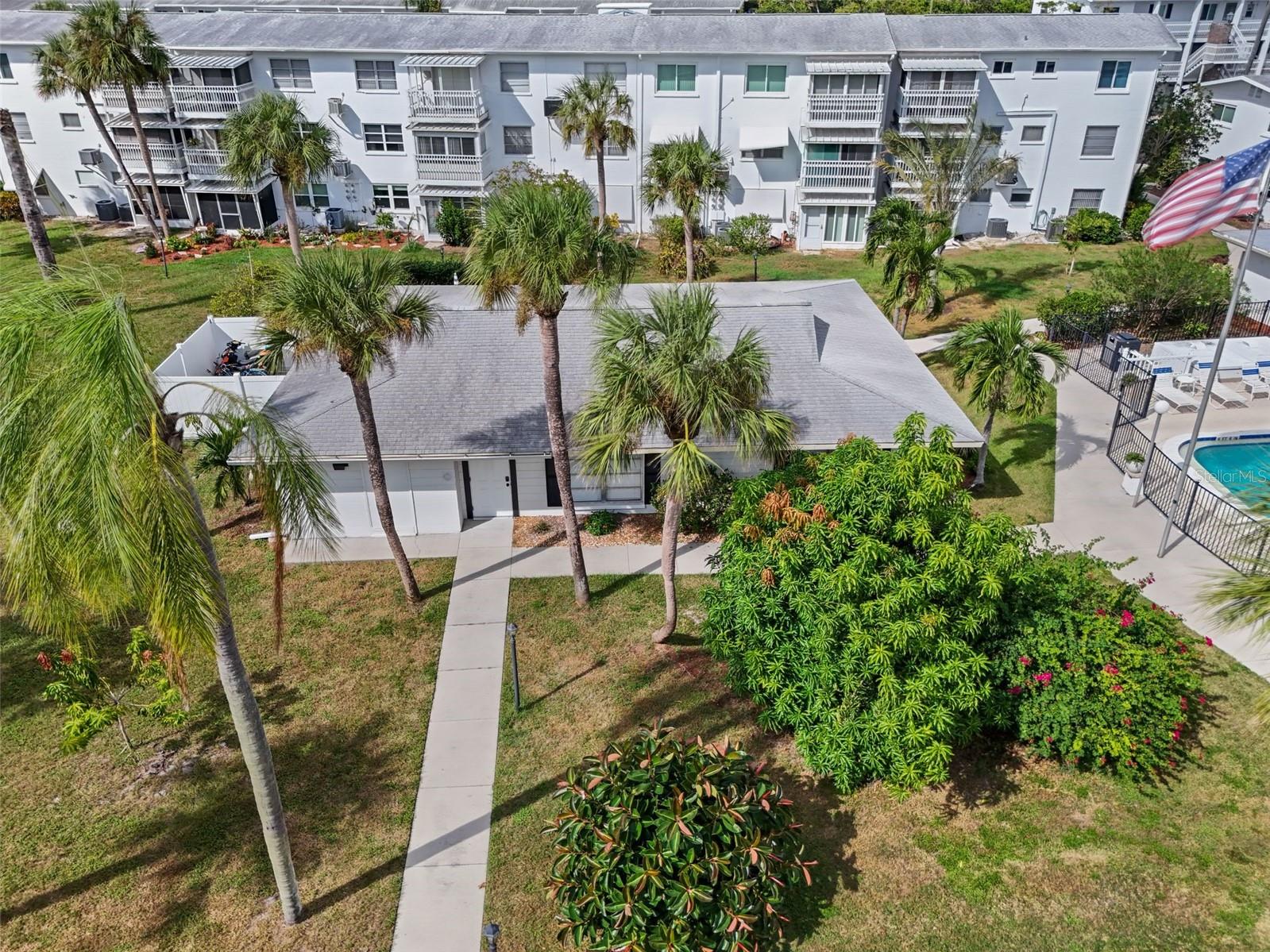 BAYSHORE GARDENS APTS 2 - Residential